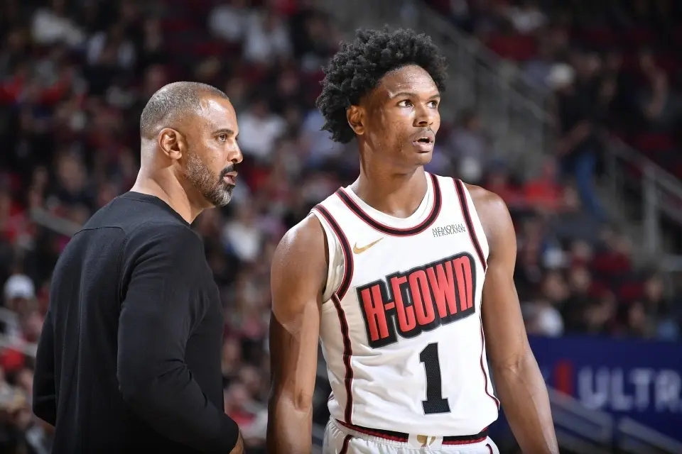 小约基奇短, myB