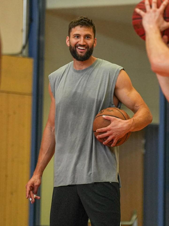 张休赛期照, szmx, jpg