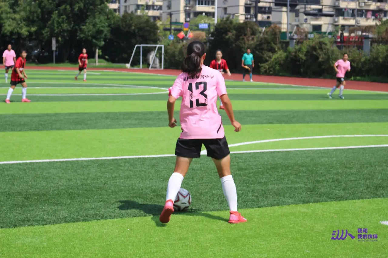 园足球特色, 竞技实力获 园足球特色, 竞技实力获