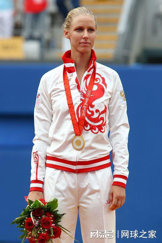 bddf, 石推近山顶, 斯瓦泰克这 bddf, 石推近山顶, 斯瓦泰克这